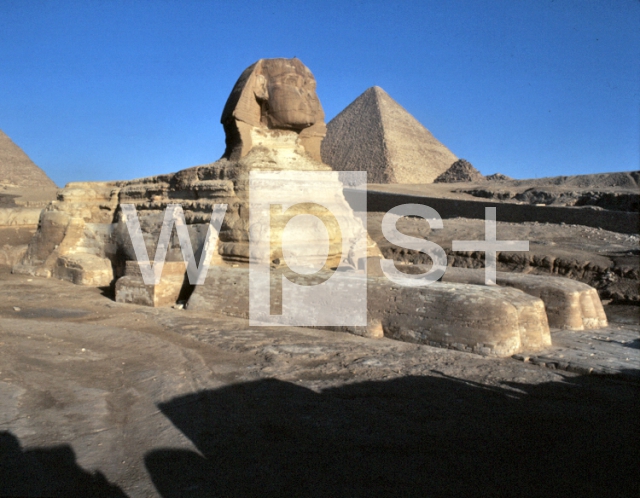 ｜スフィンクスとクフ王のピラミッド