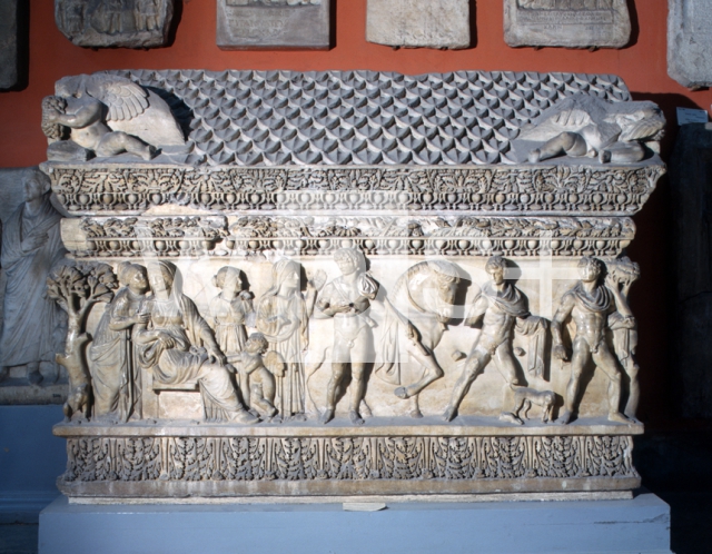｜ファエドラとヒポリトゥスの石棺