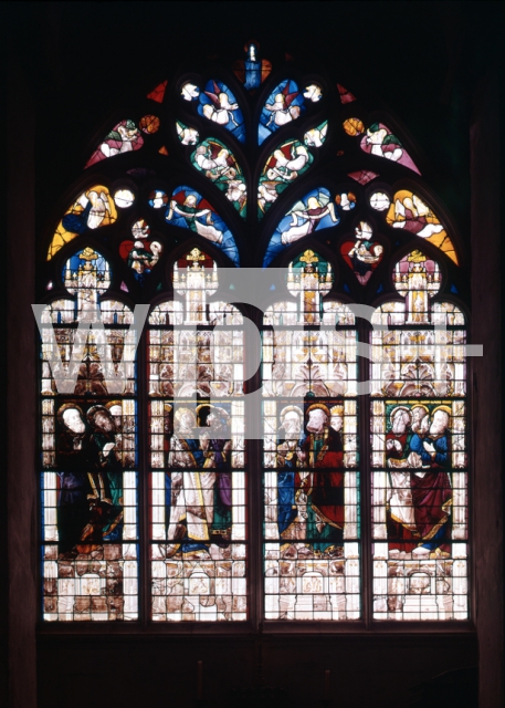 ｜サン＝テティエンヌ大聖堂のステンドグラス