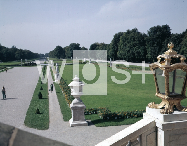 BARELLI Agostino / CUVILLIES Francois de｜ニンフェンブルク宮殿の庭園