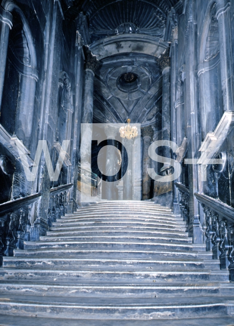 GUARINI Guarino｜サンタ・シンドネ礼拝堂（トリノ大聖堂）の正面大階段
