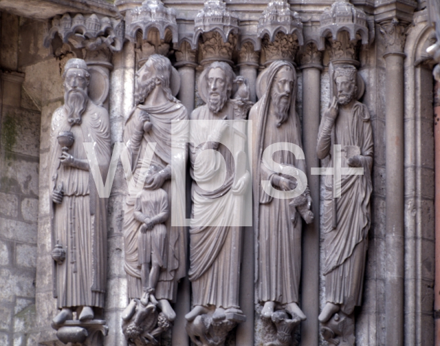 ｜ノートルダム大聖堂 (シャルトル)の北袖廊扉口「メルキゼデク、アブラハム、モーゼ、アロン又はサムエル、ダヴィデ王」