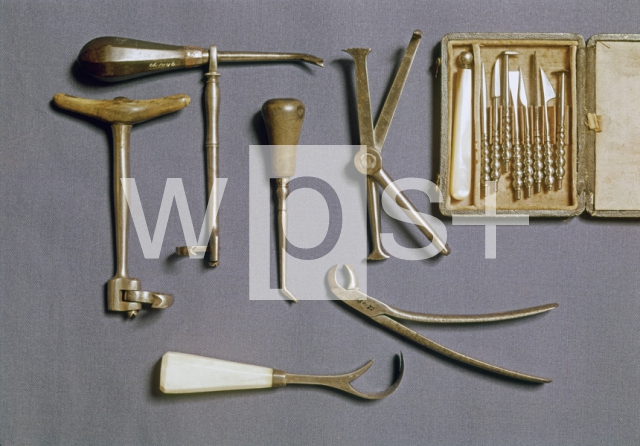 ｜18世紀後半の歯科医療器具