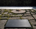 ｜ジョン・F・ケネディの墓碑