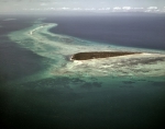 ｜ボホール海峡に浮かぶサンゴ礁