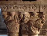 ｜セラボヌ小修道院のトリビューン第5柱と第6柱の柱頭
