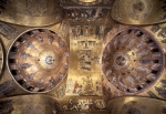 ｜サン・マルコ大聖堂の聖霊降臨のクーポラ、キリストの受難の場面の描かれたアーチ、キリストの昇天のクーポラ